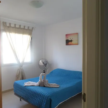 Lobos Paradise Surf Camp Corralejo